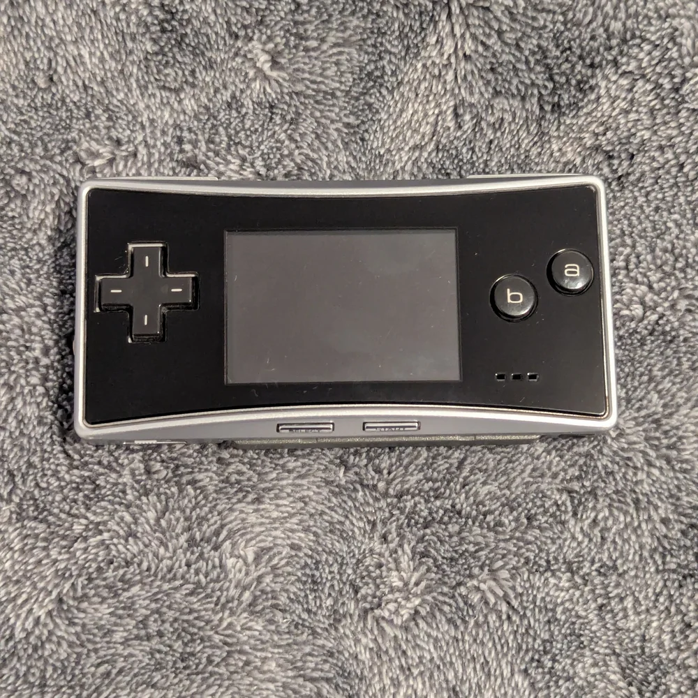 Nintendo Game Boy Micro With Original Charger - Picture 1 of 10